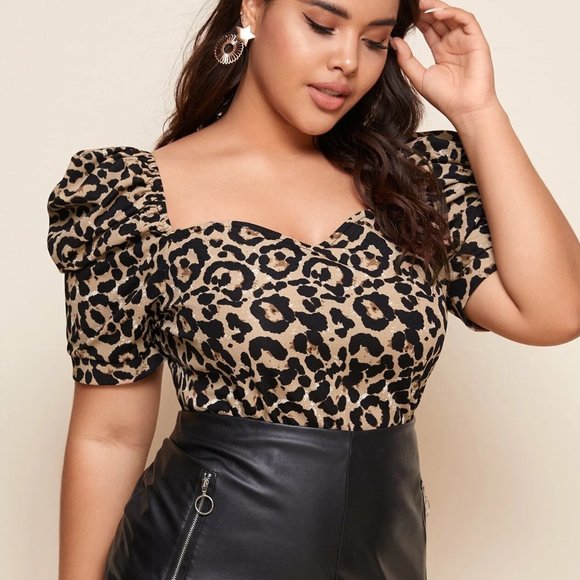 Leopard Pring Black and Beige Top Size 1XL NWOT NEW - Picture 1 of 1